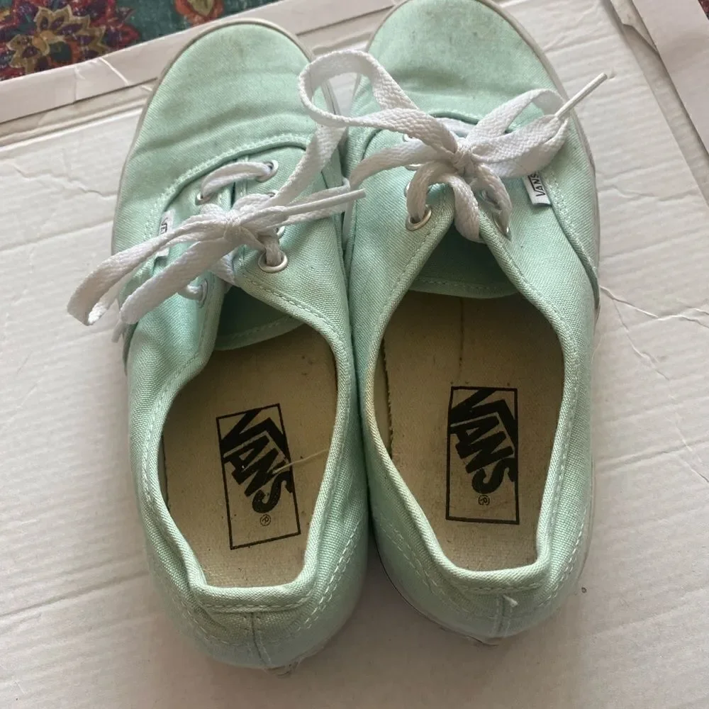 Vans Authentic shoes